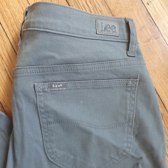 Pants - Picture 4 of 5